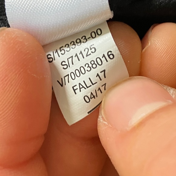 Athleta excursion tight hybrid black size small petite - Picture 10 of 13